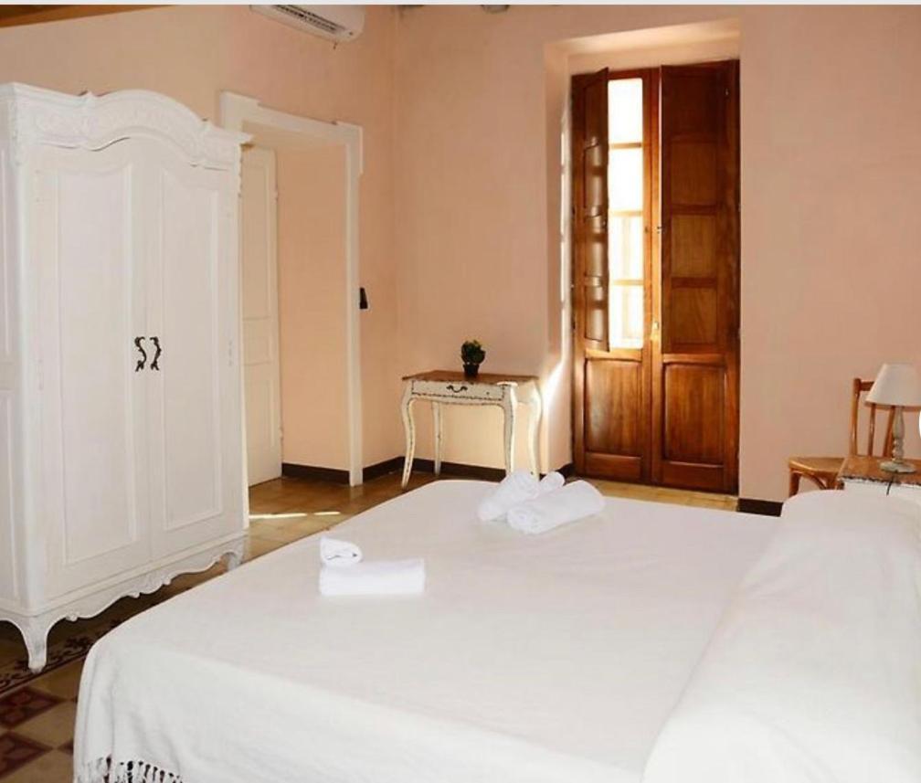 Hotel Corso 41 à Bosa Extérieur photo